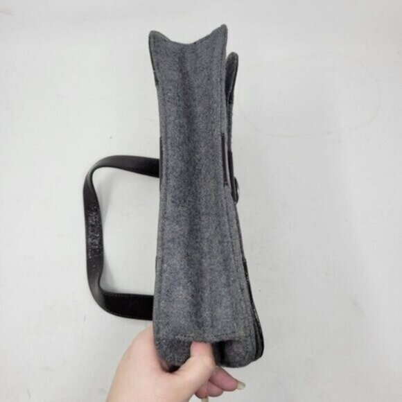 Hobo International | Wool Patent Leather Handbag Gray Brown - Picture 7 of 8